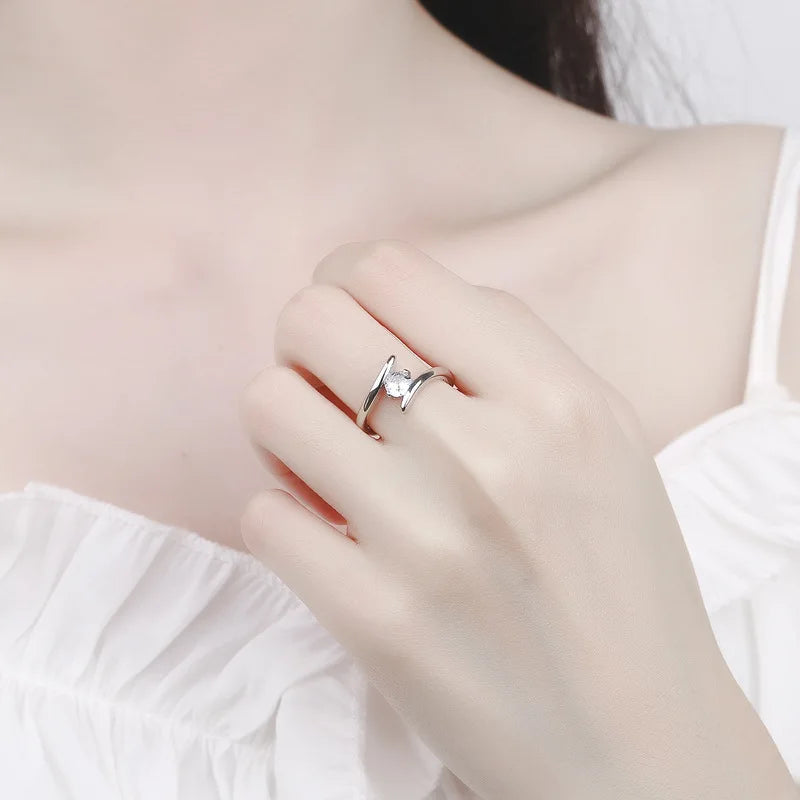 Elara Luxe Zircon  wedding Ring
